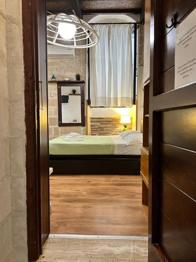 Palazzo Prioli Room レッチェ エクステリア 写真